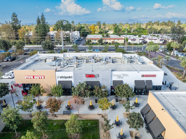 More Photos Of 8420-8440 Balboa Blvd, Northridge Storefront For Lease