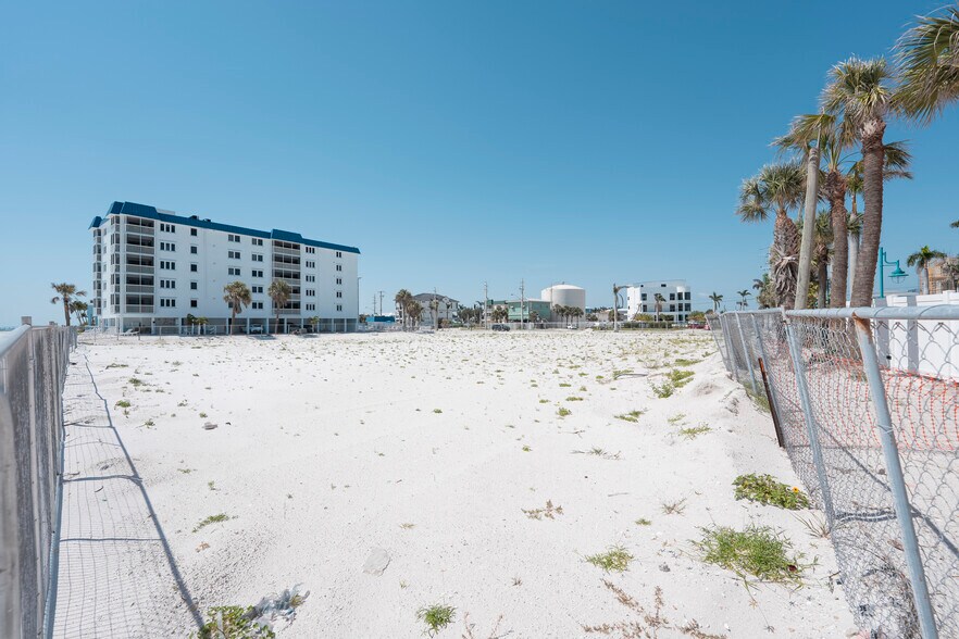 More Photos Of 800 Estero Blvd, Fort Myers Beach Land For Sale