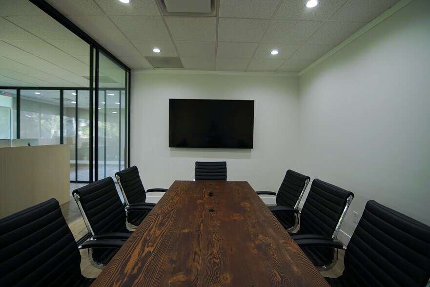 More Photos Of 6345 Auburn Blvd, Citrus Heights Office For Lease
