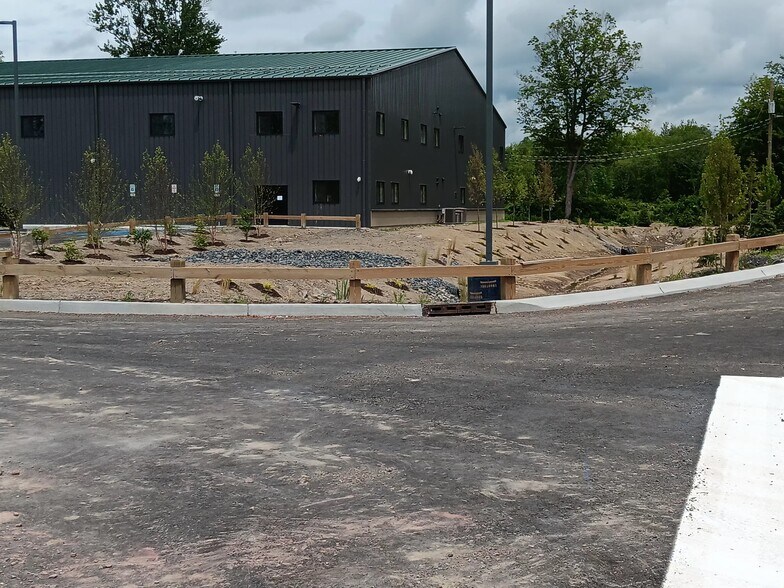 More Photos Of 2445 NY-208, Walden Distribution For Lease