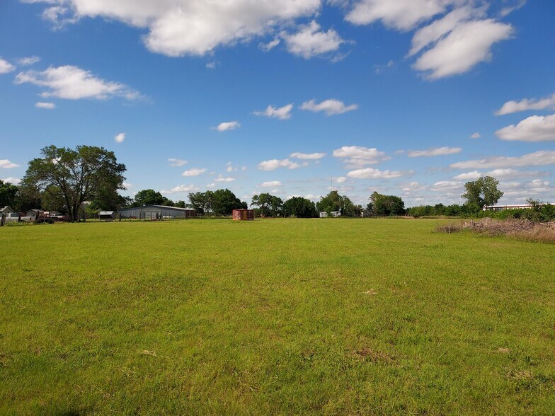 More Photos Of 515 E 85th St N, Park City Land For Sale