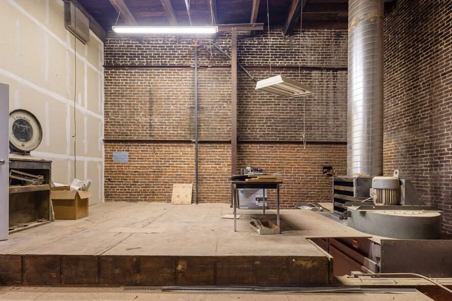 More Photos Of 800 W 8th Ave, Denver Loft Creative Space For Sale