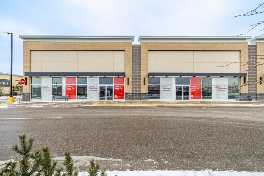 More Photos Of 637 Cundles Rd E, Barrie Freestanding For Lease