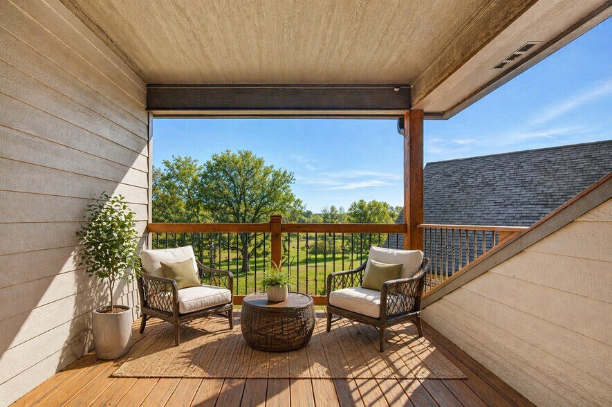 More Photos Of 4748 N 4318, Pryor Flex For Sale