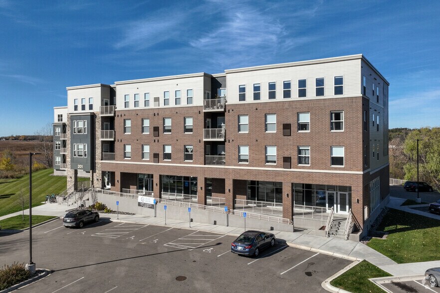 Primary Photo Of 201 El Dorado Dr, Jordan Apartments For Lease