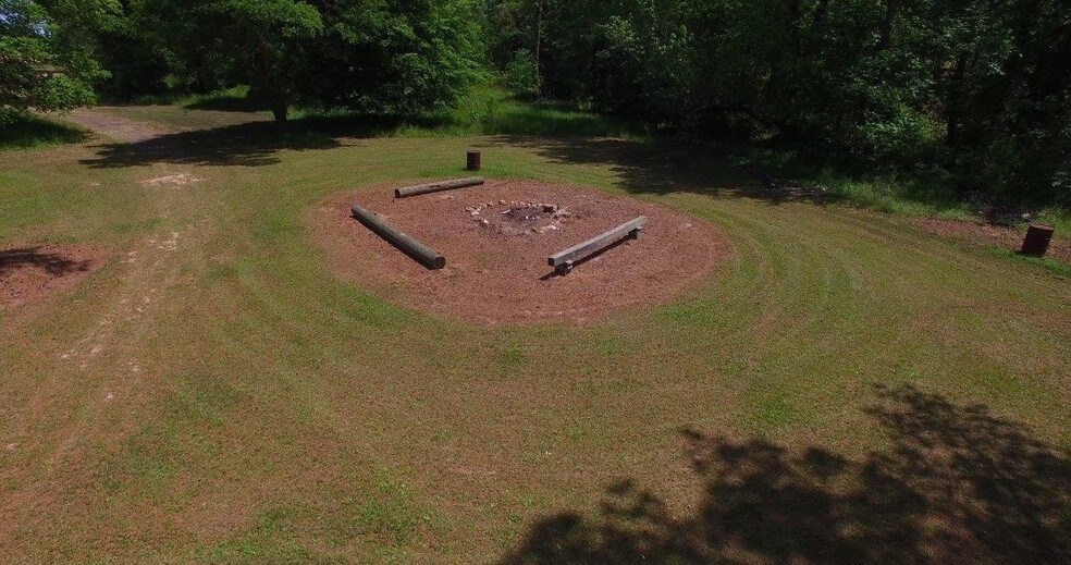 More Photos Of 775 Bembry Ave, Unadilla Theater Concert Hall For Sale