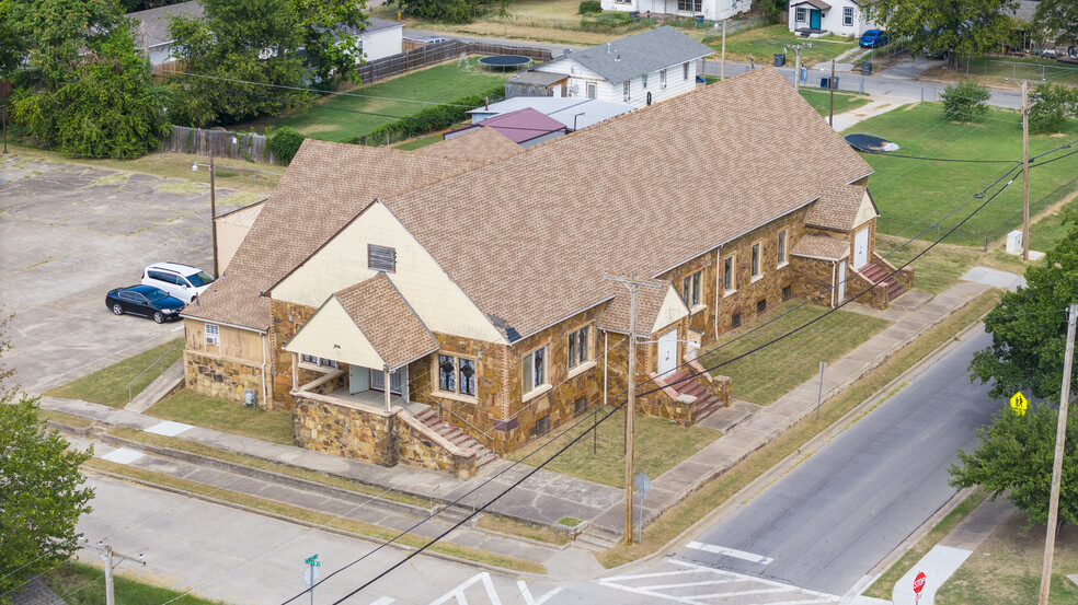 Primary Photo Of 4225 W 5th St, Tulsa Religious Facility For Sale