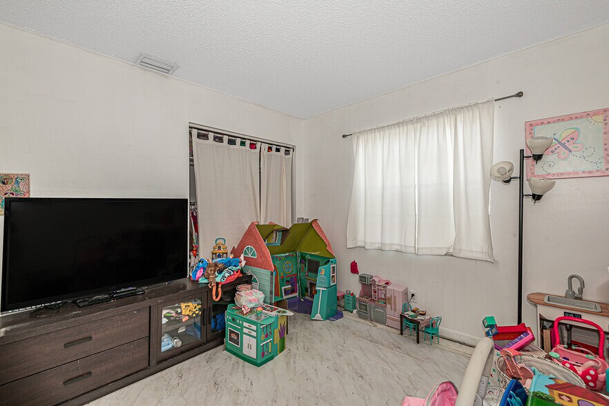 More Photos Of 3960 NW 110th Ave, Coral Springs Multifamily For Sale