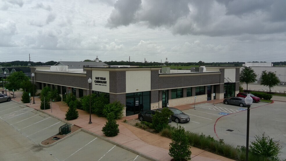 More Photos Of 145 Citadel Way, Sugar Land Medical For Lease