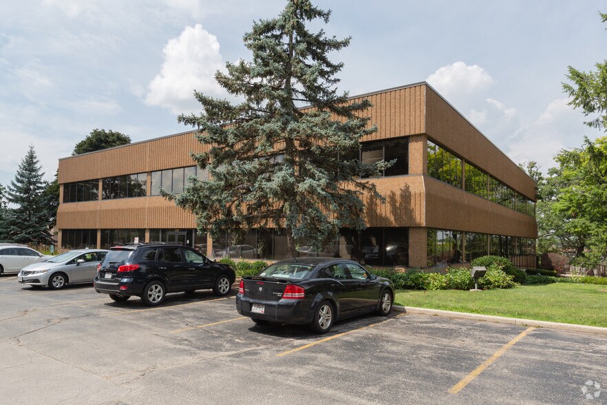 Primary Photo Of 2727 N Grandview Blvd, Waukesha Office For Sale