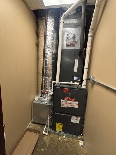 More Photos Of 763-765 W Poplar Ave, Collierville Freestanding For Sale