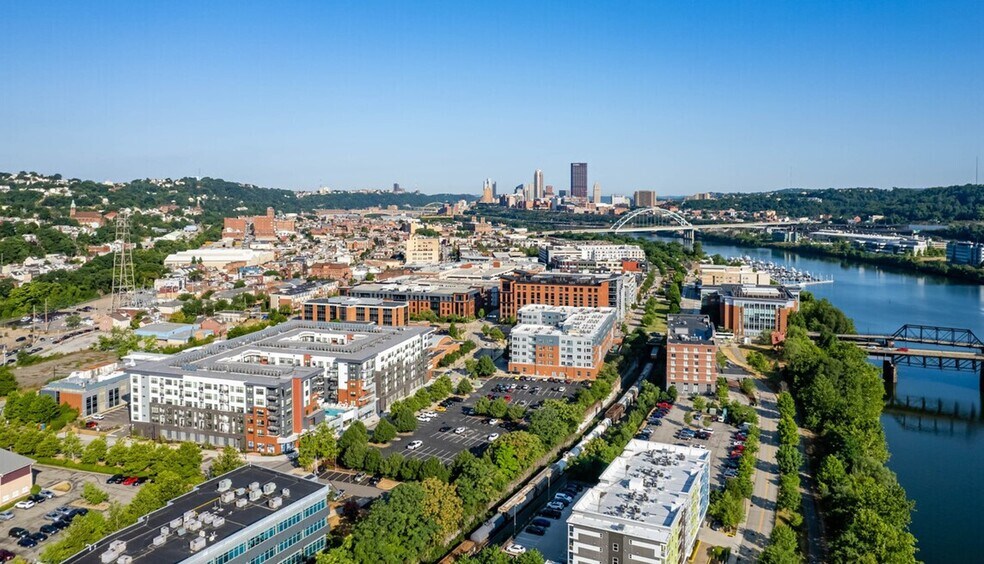 More Photos Of 2012 E Carson St, Pittsburgh Storefront Retail Residential For Lease