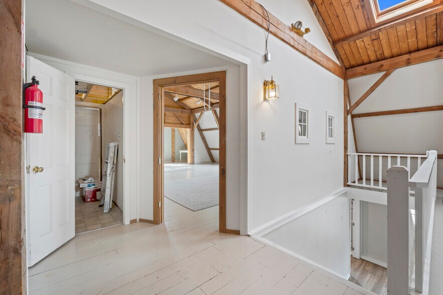 More Photos Of 2049 Post Rd, Wells Storefront Retail Office For Sale