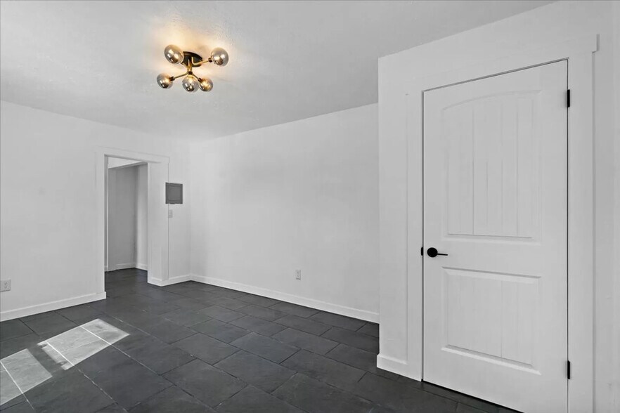 More Photos Of 503 N 2nd St, Coeur d'Alene Multifamily For Sale