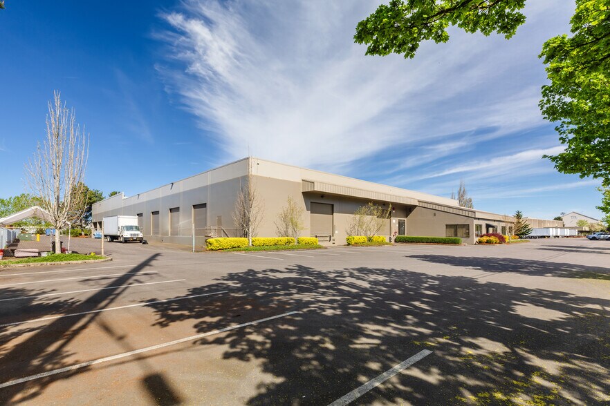 Primary Photo Of 4322-4338 NW Yeon Ave, Portland Warehouse For Lease