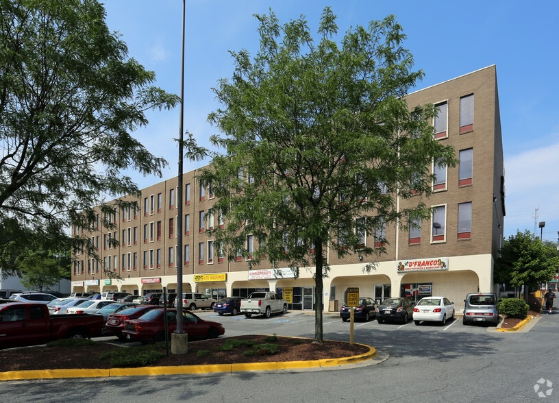 More Photos Of 7411 Riggs Rd, Adelphi Office Residential For Lease