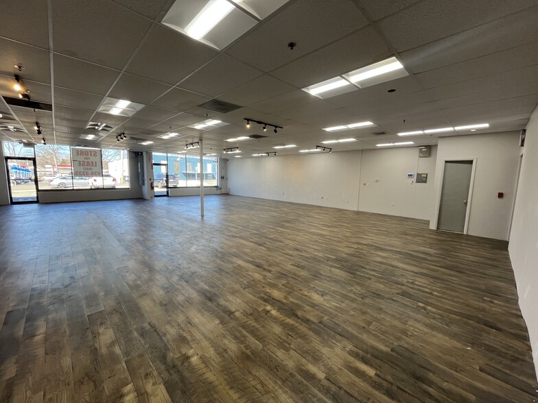 More Photos Of 260 Livingston St, Northvale Storefront Retail Office For Lease