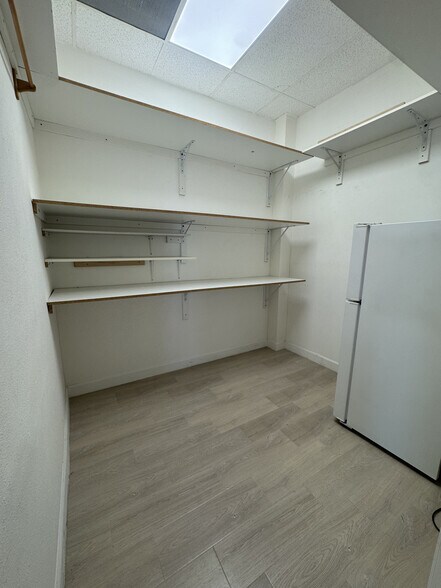 More Photos Of 238-244 S Oxford Ave, Los Angeles Unknown For Lease