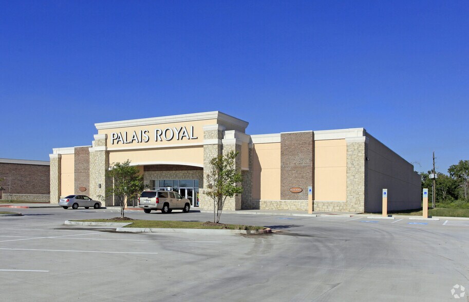 More Photos Of 11005 Shadow Creek Pky, Pearland Land For Sale