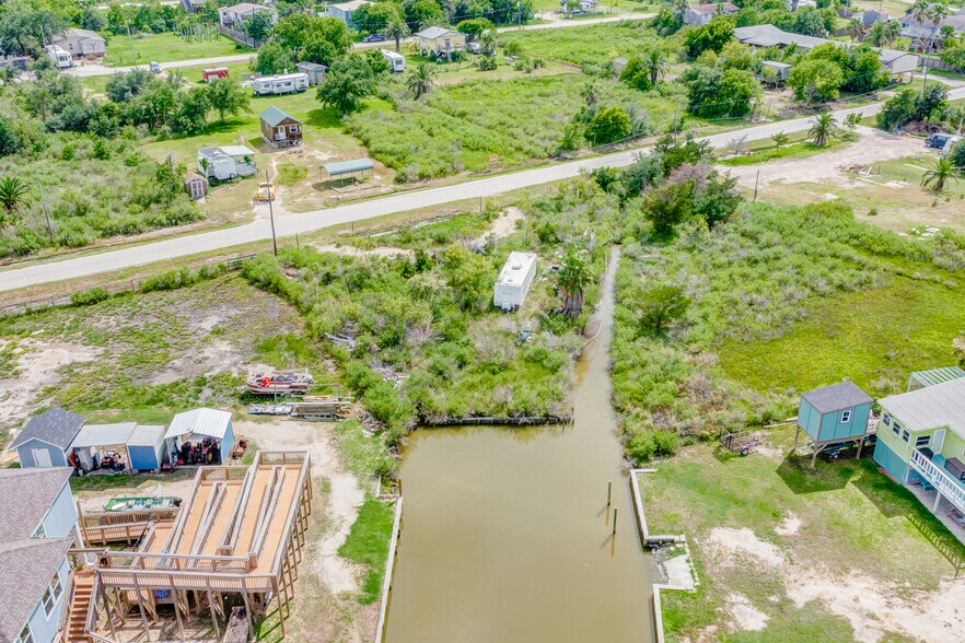 More Photos Of 0 Swan St, Hitchcock Land For Sale