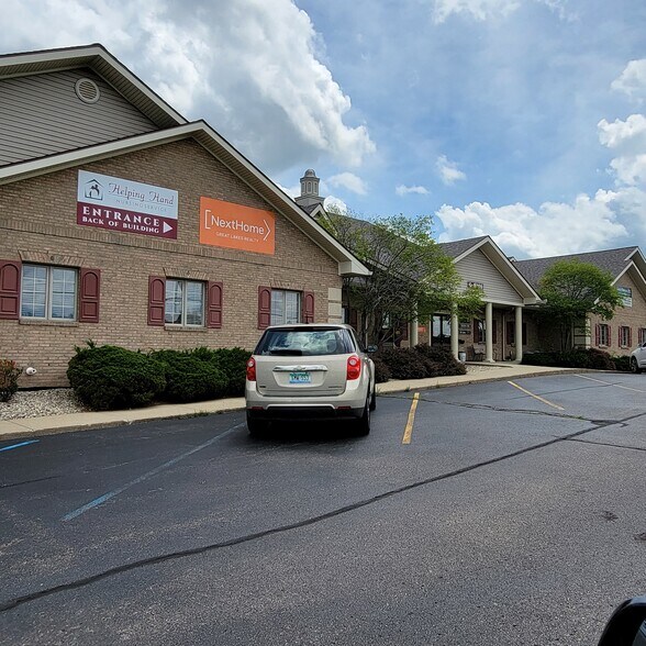 More Photos Of 8305 S Saginaw St, Grand Blanc Medical For Lease