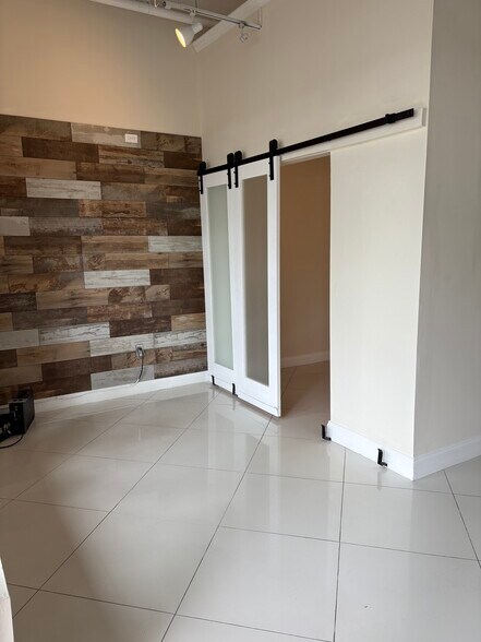 More Photos Of 572 Edgewood Ave SE, Atlanta Apartments For Lease