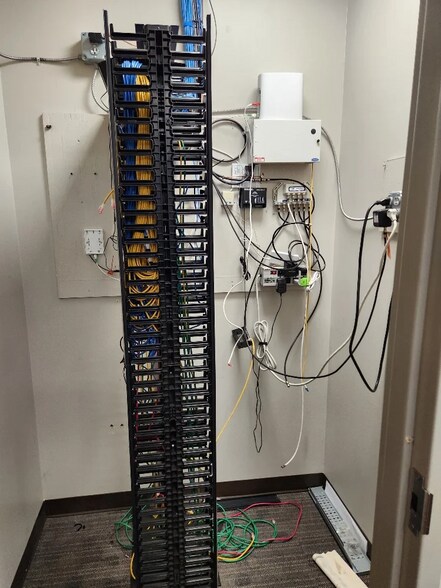 More Photos Of 750 Imperial Ct, Charlotte Distribution For Sale