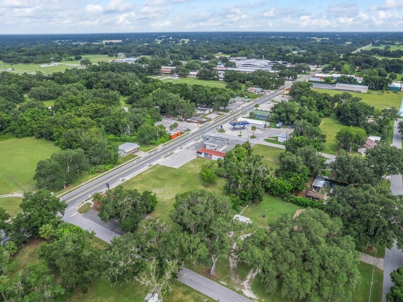 More Photos Of 267 N Market Blvd, Webster Office For Sale