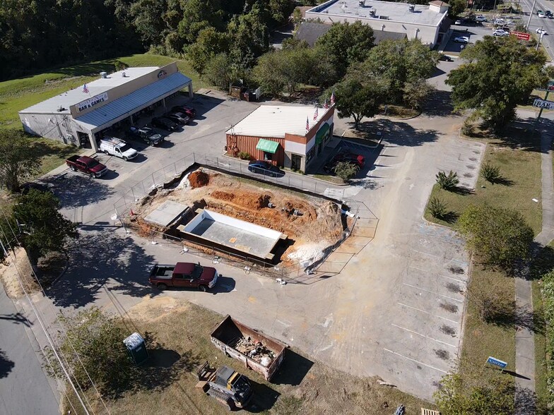 More Photos Of 3808 N Monroe St, Tallahassee General Retail For Sale