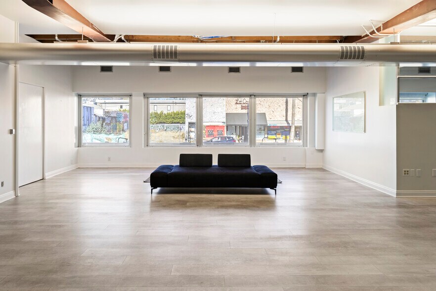 More Photos Of 7966 Beverly Blvd, Los Angeles Loft Creative Space For Lease