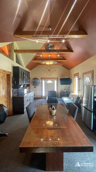 More Photos Of 500 E Oak St, Fort Collins Office For Sale