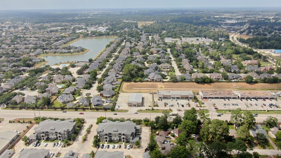 More Photos Of 4022 Louetta Rd, Spring Auto Dealership For Lease