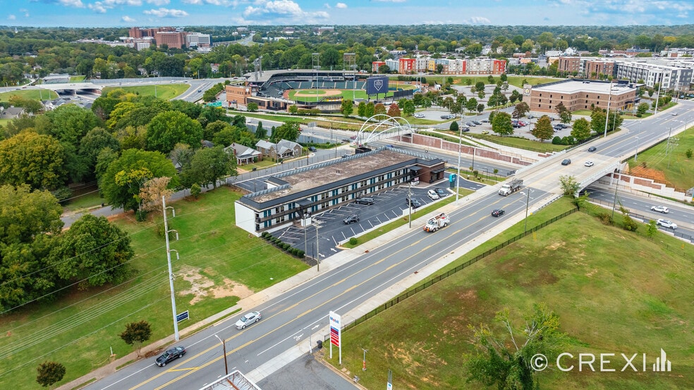 More Photos Of 200 S Broad St, Winston-Salem Hotel For Sale