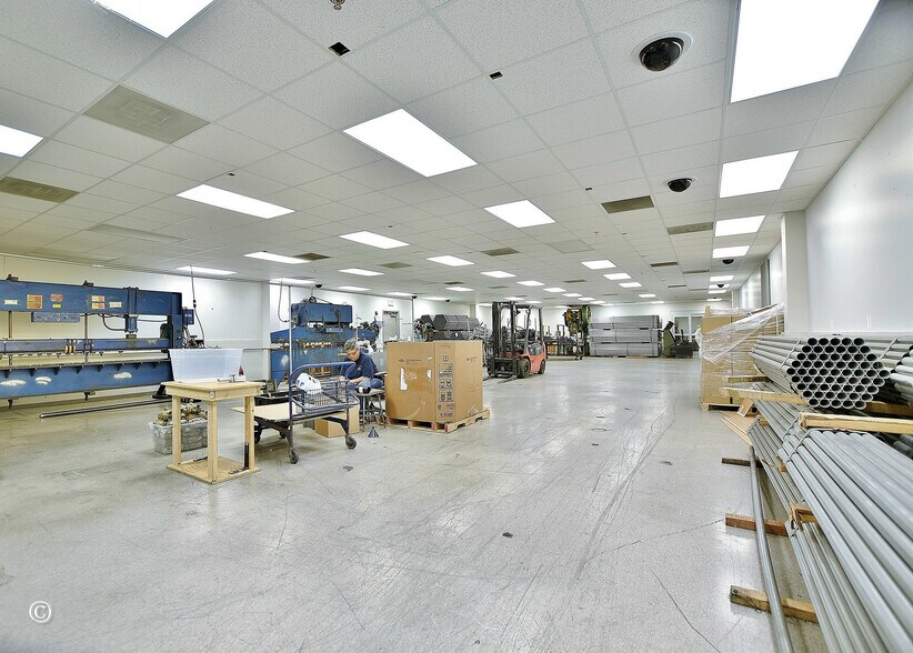 More Photos Of 1 Old Mills Way, Columbus Industrial For Sale