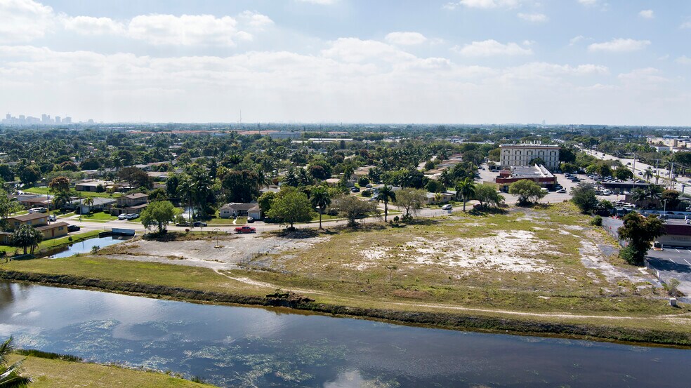 More Photos Of 3900 NW 37th St, Lauderdale Lakes Land For Sale