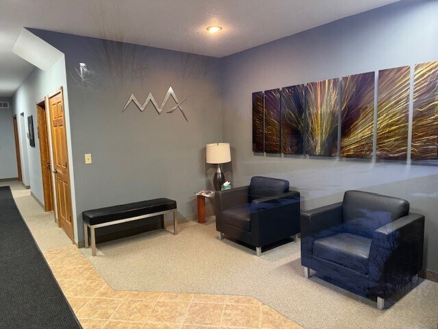 More Photos Of 7955 Stone Creek Dr, Chanhassen Office For Sale