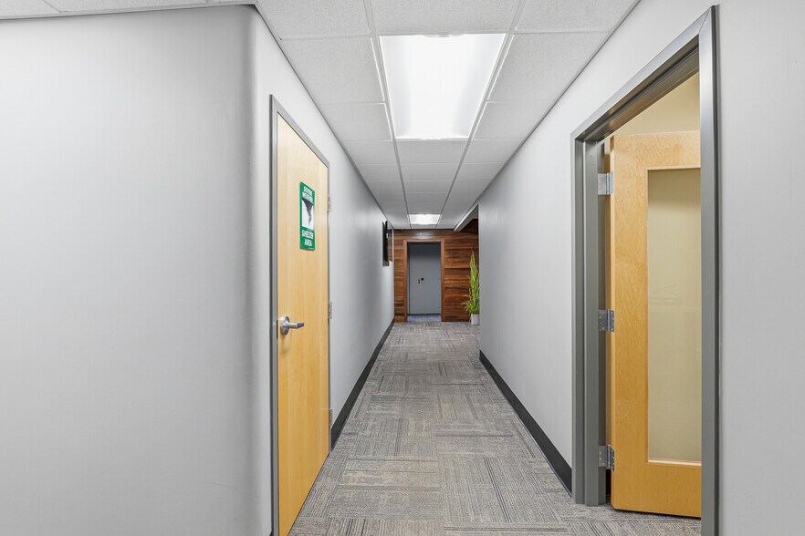 More Photos Of 424 E Oshkosh St, Ripon Manufacturing For Sale