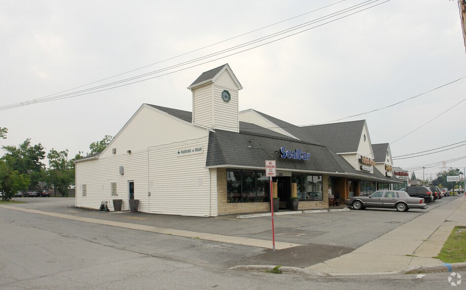 More Photos Of 5225-5235 Main St, Buffalo Freestanding For Sale