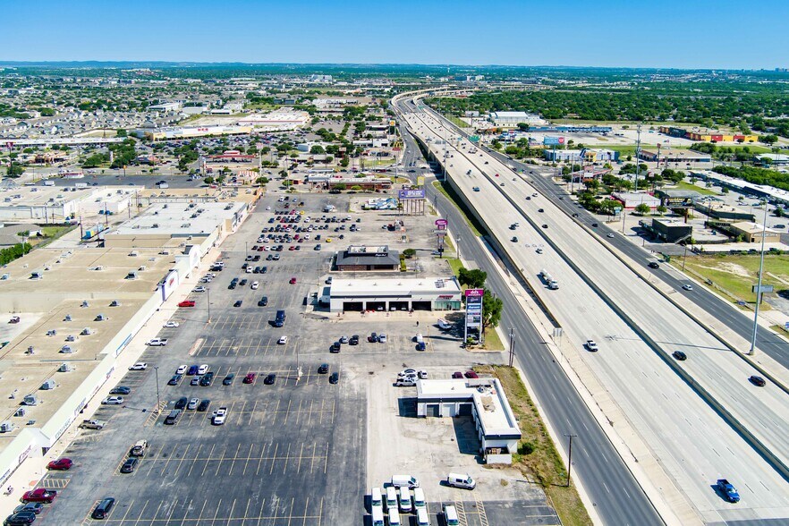 More Photos Of 1759 SW Loop 410, San Antonio Auto Repair For Sale