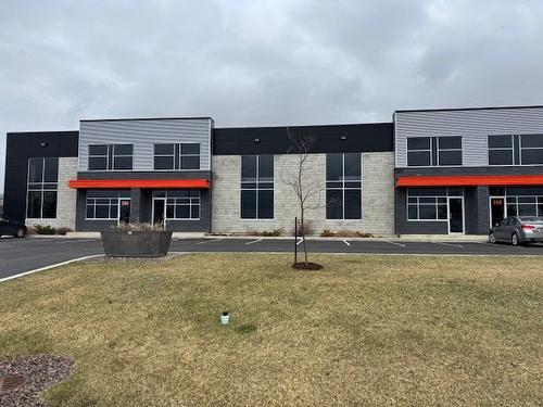 Primary Photo Of 202 Ch De La Traverse, Sainte-anne-des-plaines Industrial For Lease