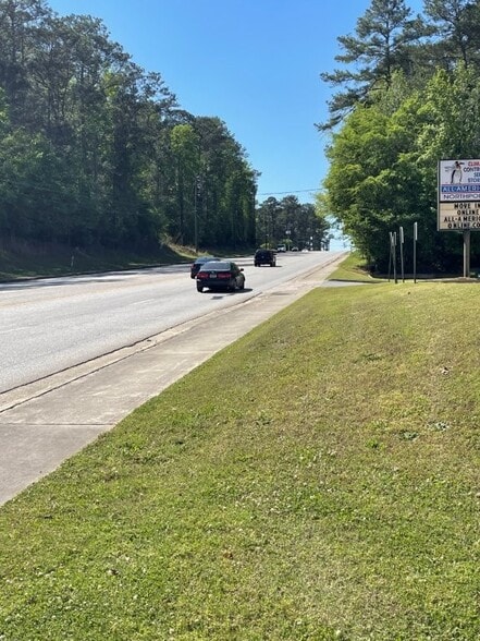 More Photos Of 3500 Riverside Dr, Macon-Bibb Religious Facility For Sale