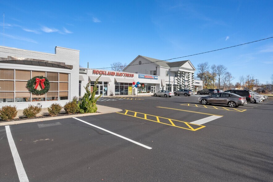 More Photos Of 148-164 E Route 59, Nanuet Unknown For Lease