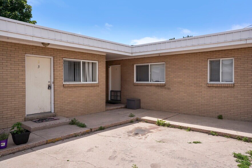 More Photos Of 3129 N El Paso St, Colorado Springs Apartments For Sale