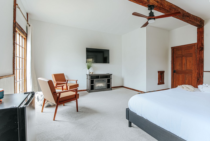 More Photos Of 352 Tye River Tpke, Vesuvius Hospitality For Sale
