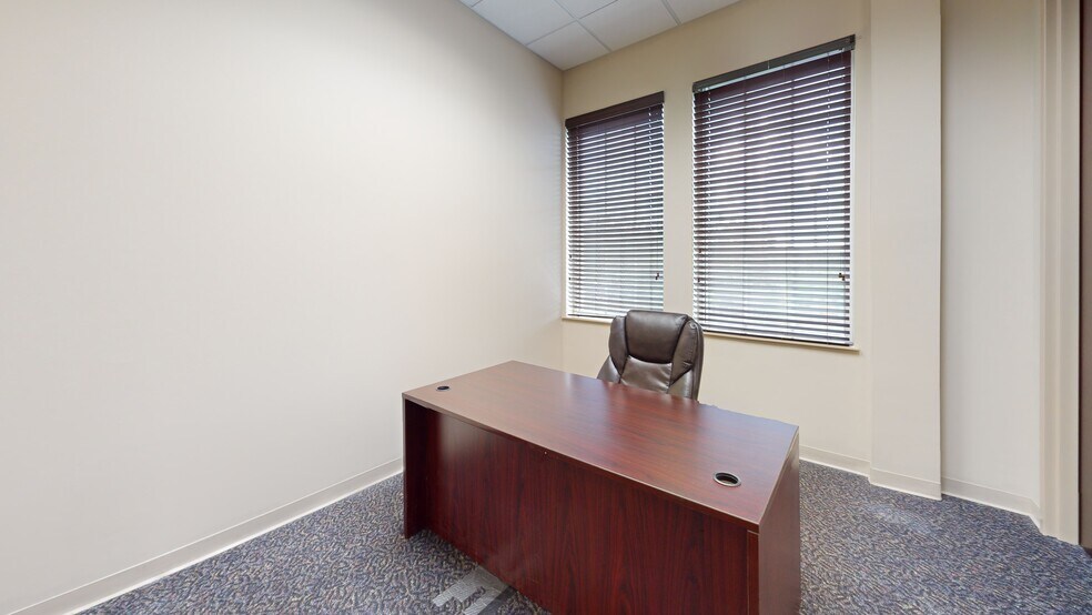 More Photos Of 500 Plantation Park Dr, Loganville Office For Lease