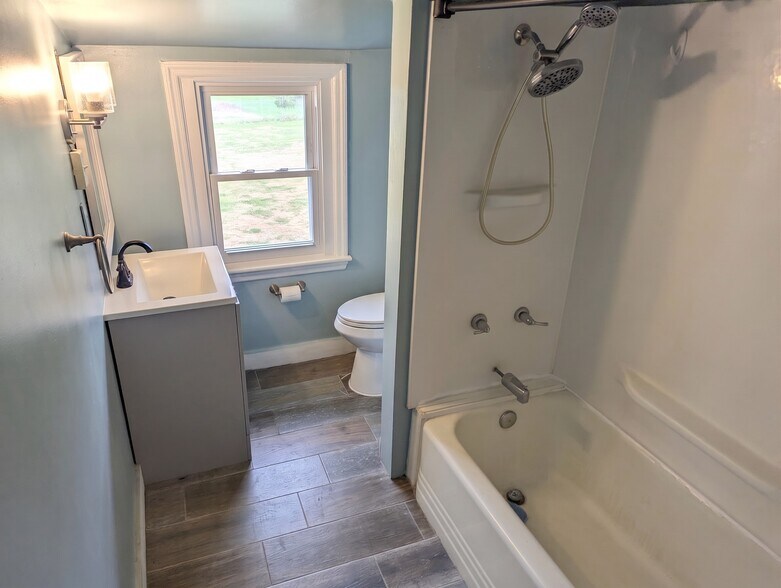 More Photos Of 3754 Baltimore Pike, Littlestown Apartments For Sale