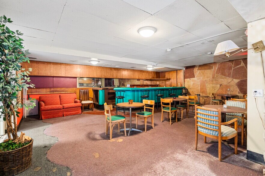 More Photos Of 1005 N El Dorado St, Stockton Hotel For Sale