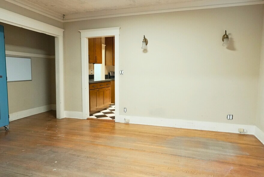 More Photos Of 1201 Temple St, Los Angeles Flex For Lease