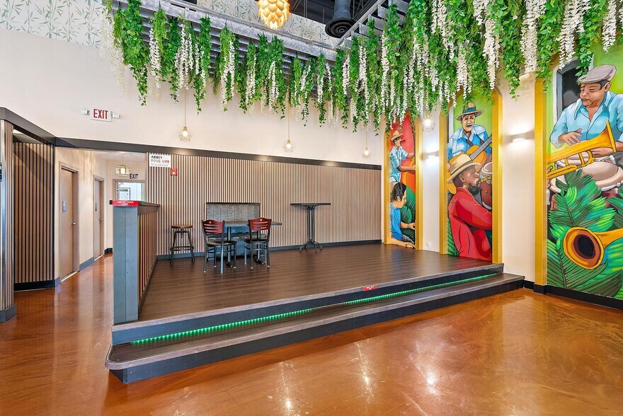 More Photos Of 604 Lake Avenue, Lake Worth Beach Restaurant For Sale