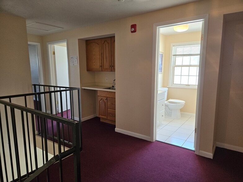 More Photos Of 8726 Old County Road 54, New Port Richey Medical For Sale